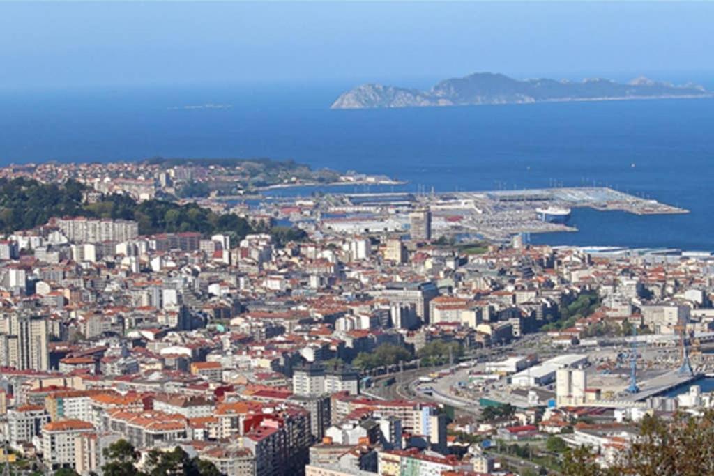 Apartamento Completo Con Parking Privado Y Wifi En San Roque Vigo Exterior foto