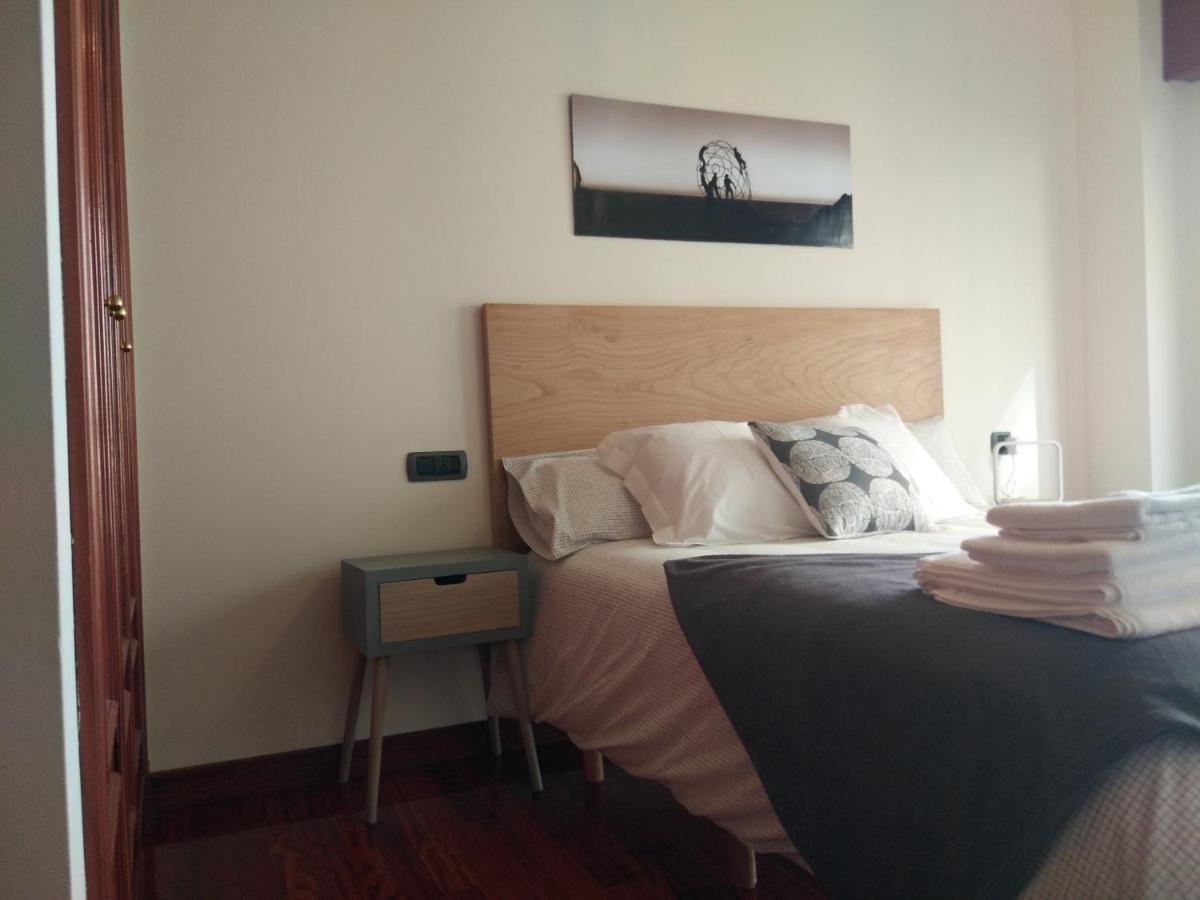 Apartamento Completo Con Parking Privado Y Wifi En San Roque Vigo Exterior foto