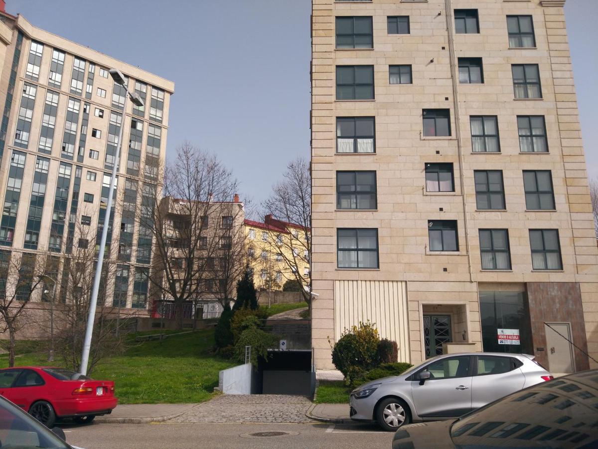 Apartamento Completo Con Parking Privado Y Wifi En San Roque Vigo Exterior foto
